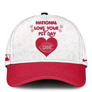 Cincinnati-Reds-National-Love-Your-Pet-Day-2026-Exclusive-Team-Jersey-2.jpg