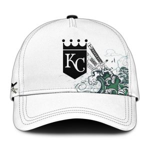 Kansas-City-Royals-x-Zoro-Ronin-Emerald-Wave-Limited-Edition-Jersey-2.jpg