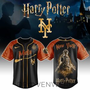 New-York-Mets-MLB-x-Harry-Potter-Night-Heritage-Baseball-Jersey-1.jpg