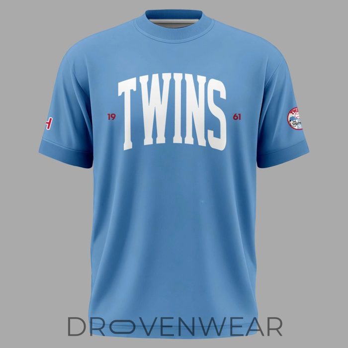 Minnesota Twins Vintage 1961 Team Logo Graphic T-Shirt - Image 2