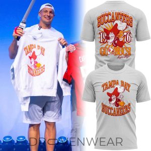 Tampa Bay Buccaneers x Captain Hook TShirt by Drovenwear.com