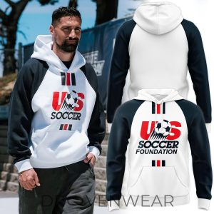 USA-Soccer-Federation-Raglan-Hoodie-Mens-Sporty-Black-White-Hooded-Sweatshirt-1.jpg